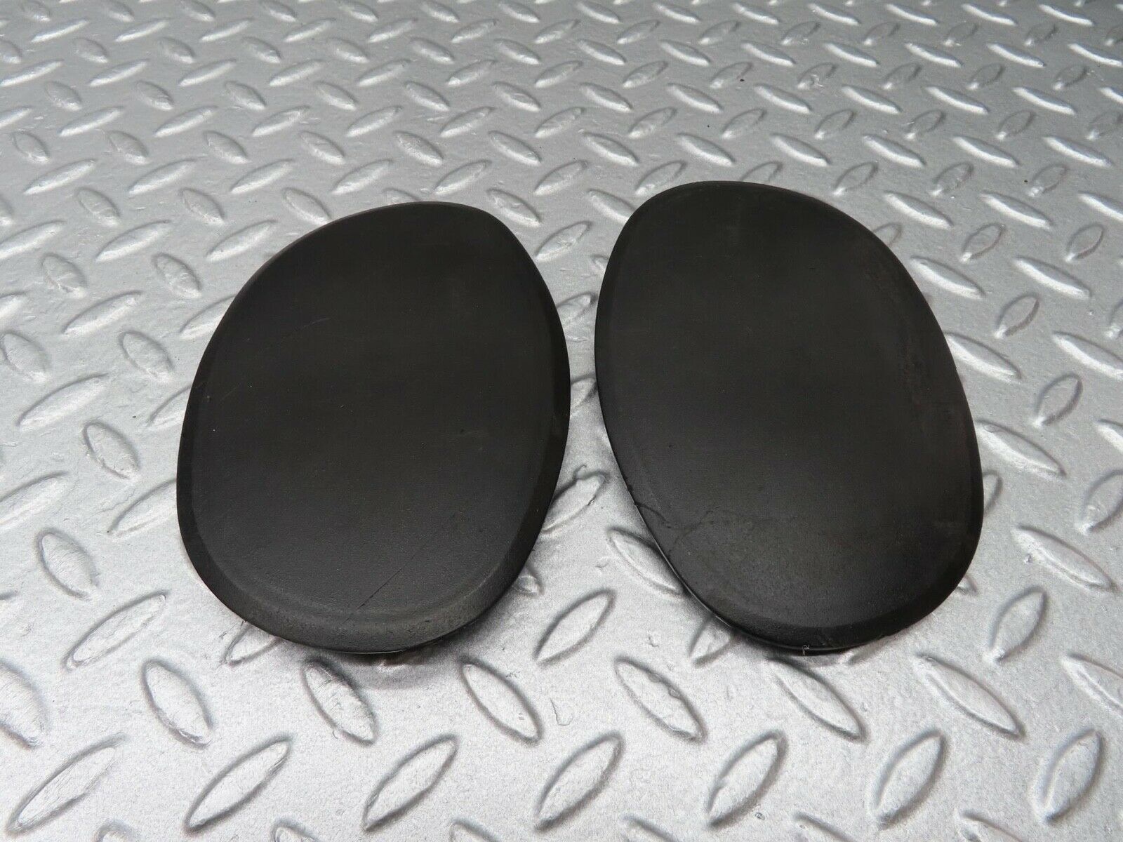 12734 Mercedes-Benz W111 220SE Suspension Mount Plastic Cover 1106830010