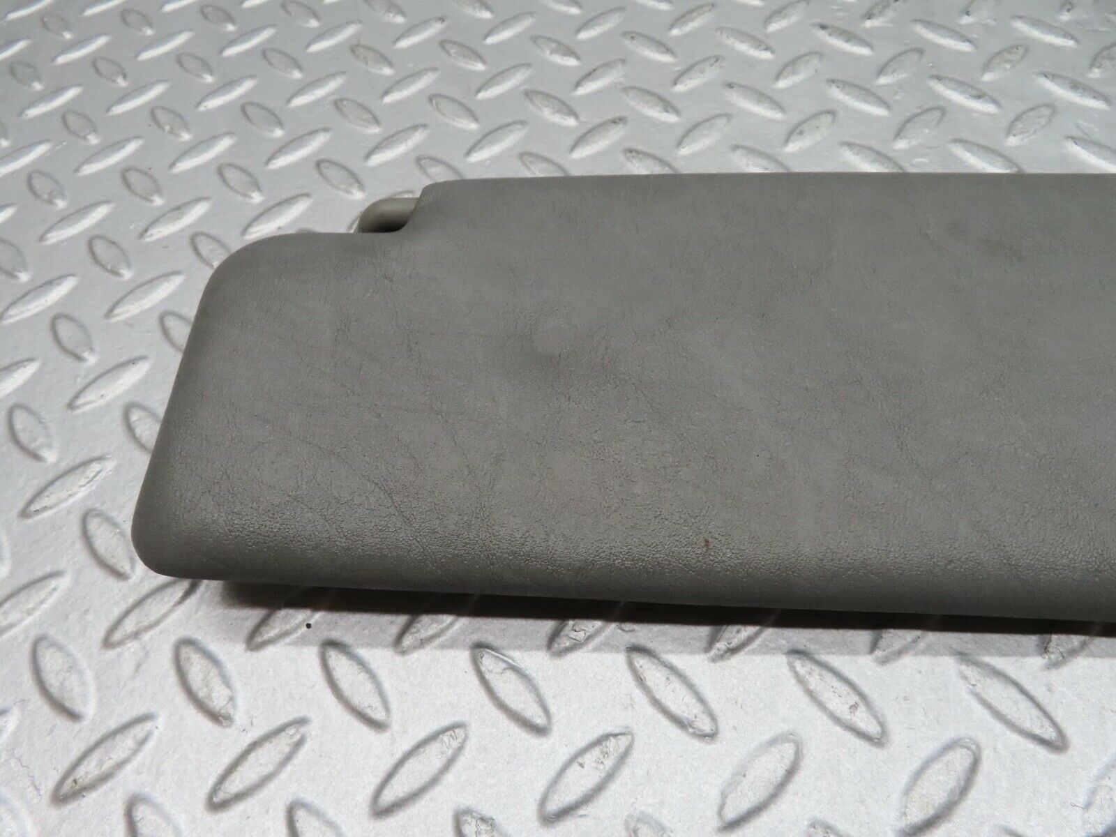 16182 Mercedes-Benz W124 260E Sun Visor Right Side Grey