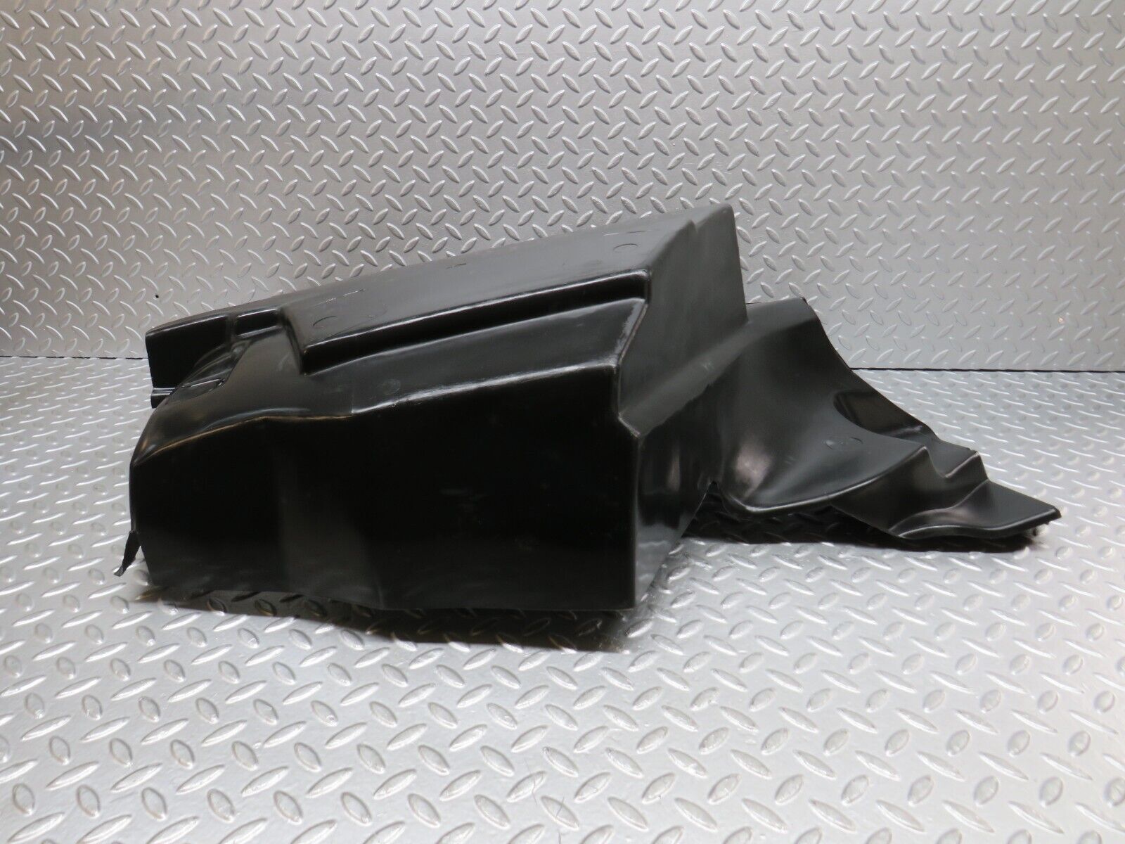 36558 Mercedes-Benz W201 190E 2.0L Trunk Cover Panel Right Side 2016931433