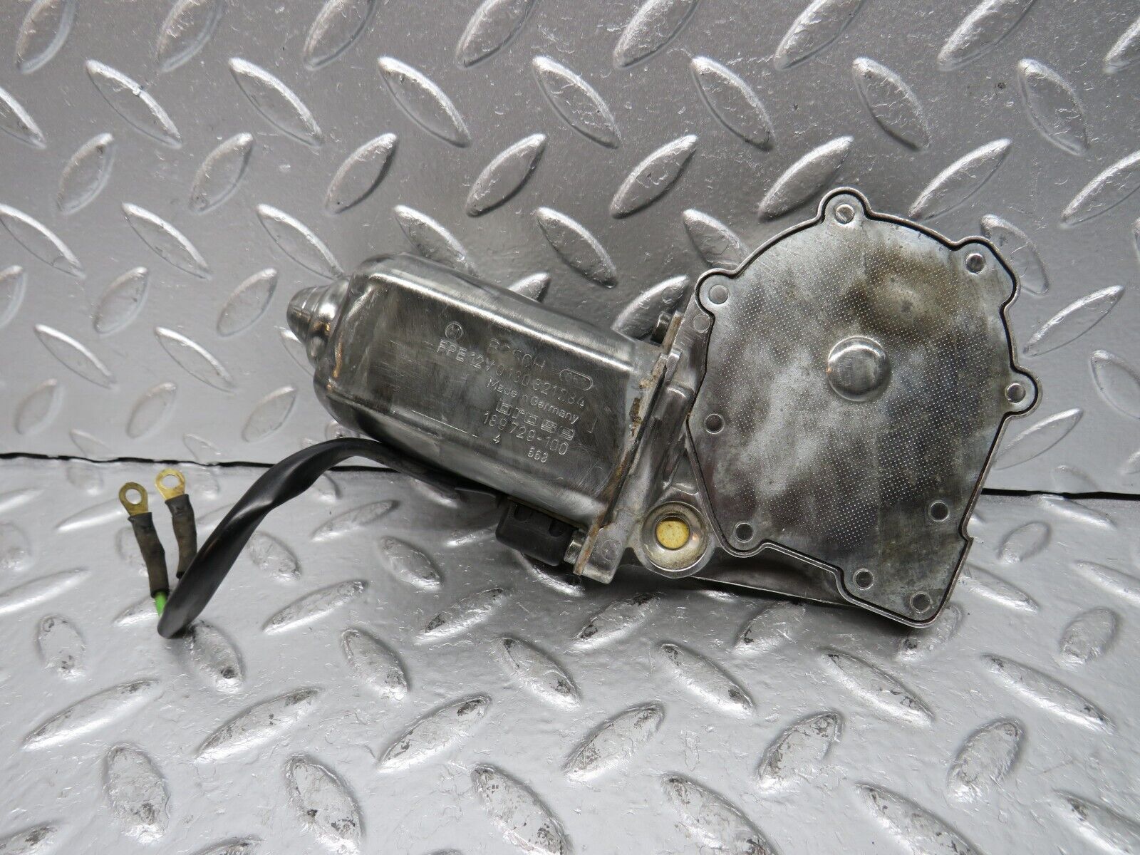 31197 Mercedes-Benz S124 220TE Window Regulator Motor Left Bosch 0130821284