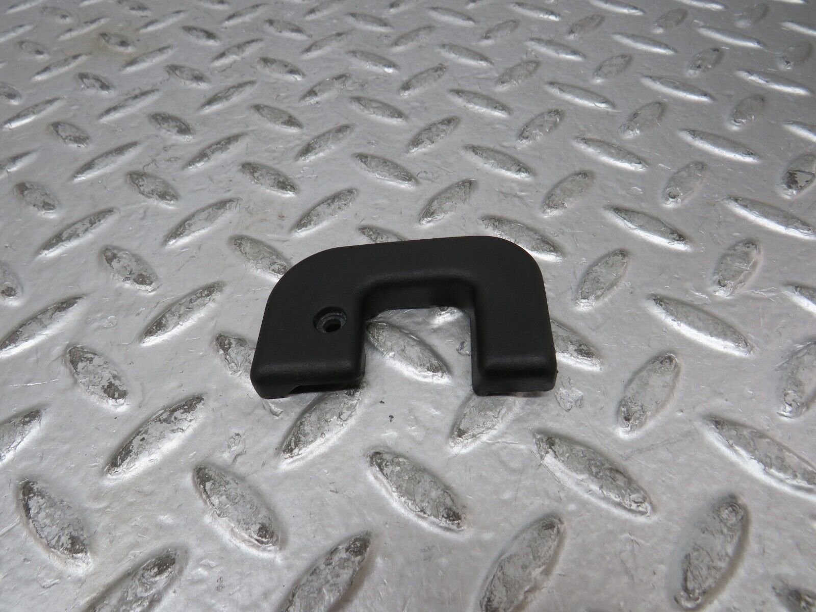 27491 Mercedes-Benz S124 300TE Wagon Right Interior Door Latch Trim