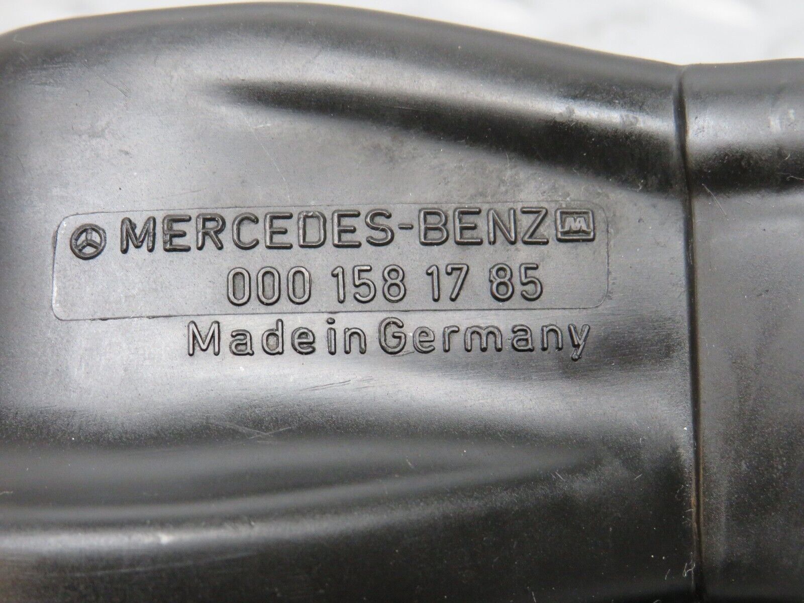 32048 Mercedes-Benz W123 230E Ignition Coil Protective Cap 0001581785