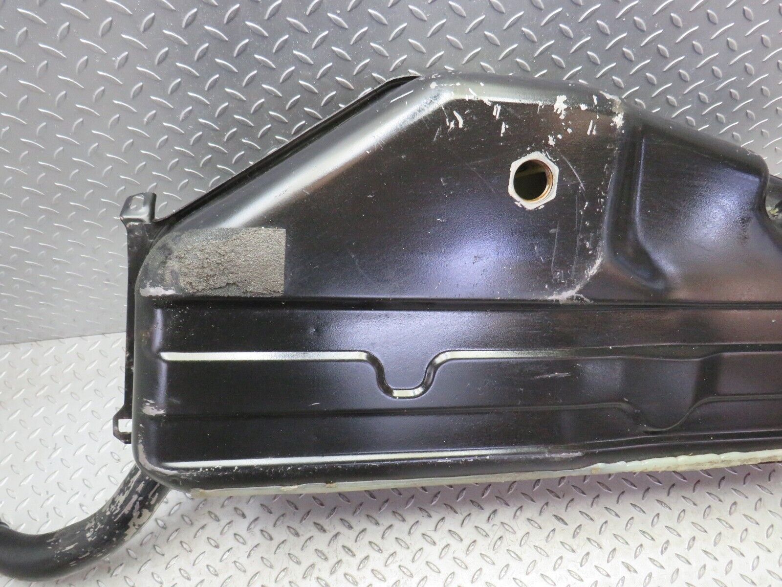 38021 Mercedes-Benz A124 320E Cabriolet Fuel Tank