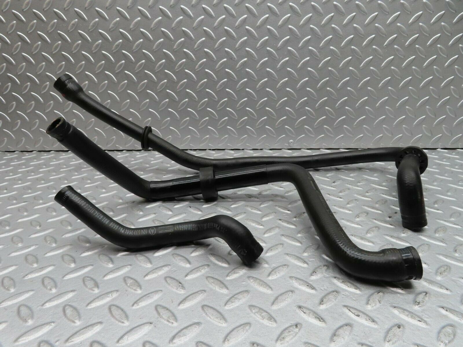 16350 Mercedes-Benz W124 260E Coolant Hose Pipe Set 1248303296