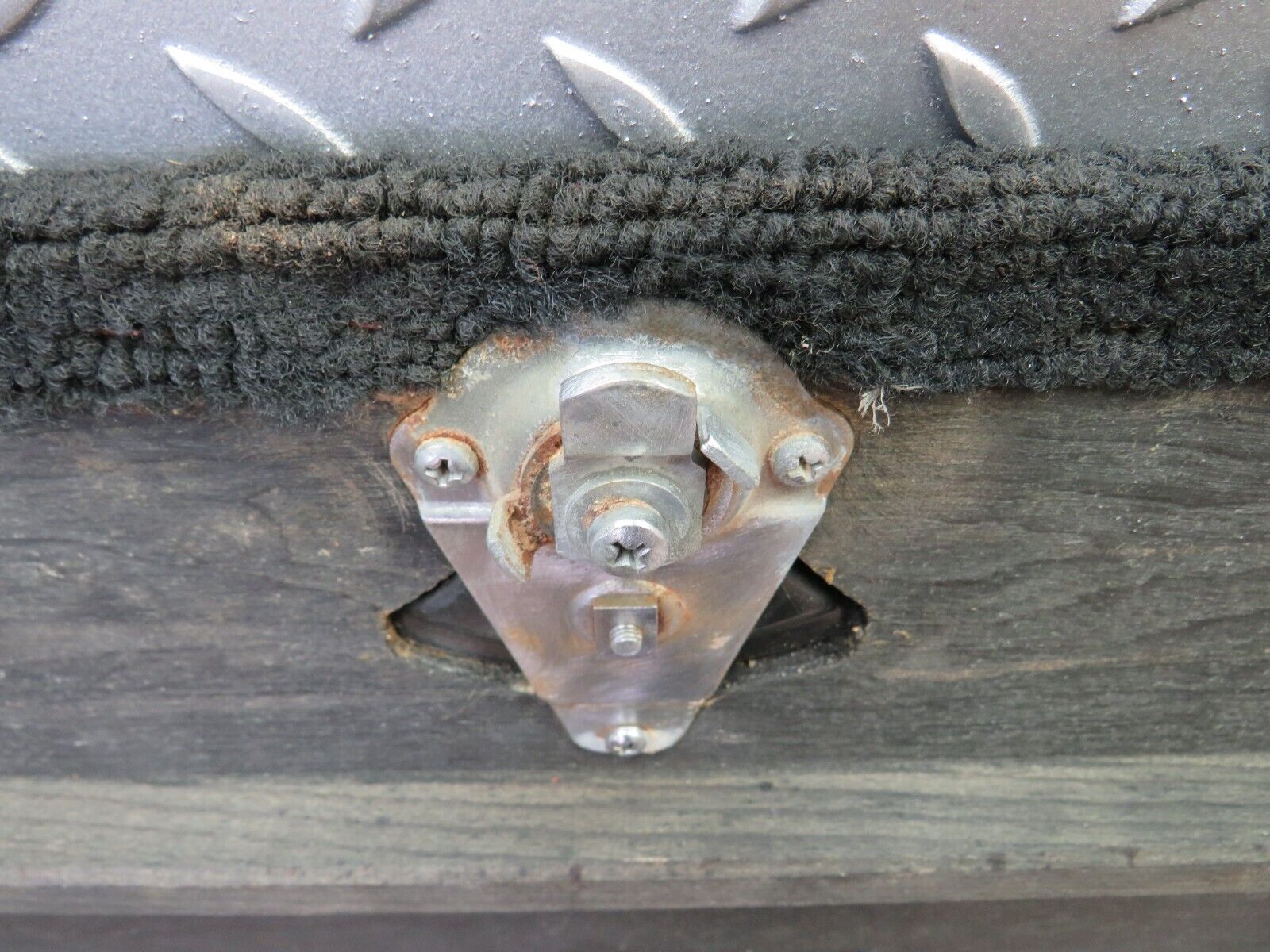 28224 Mercedes-Benz S123 240D Wagon Trunk Cargo Floor Panel