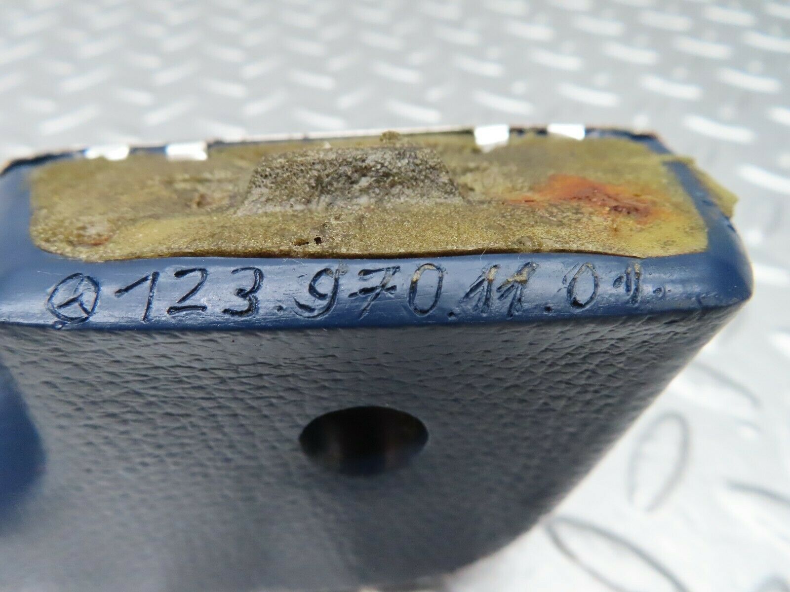 17909 Mercedes-Benz W123 200 Rear Left Interior Door Handle Blue 1239701101