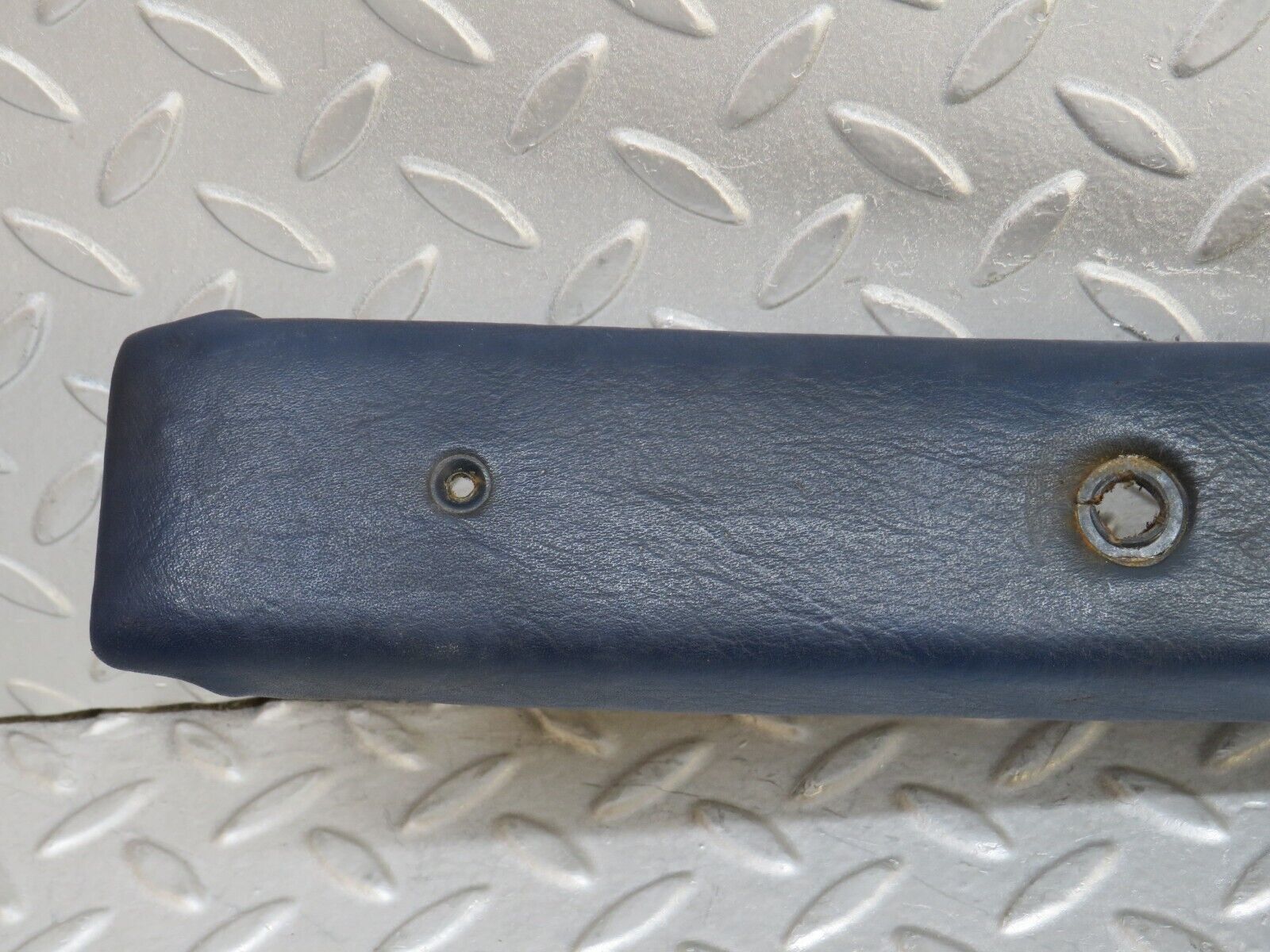 37388 Mercedes-Benz W109 300SEL B Pillar Cover Left Side Blue