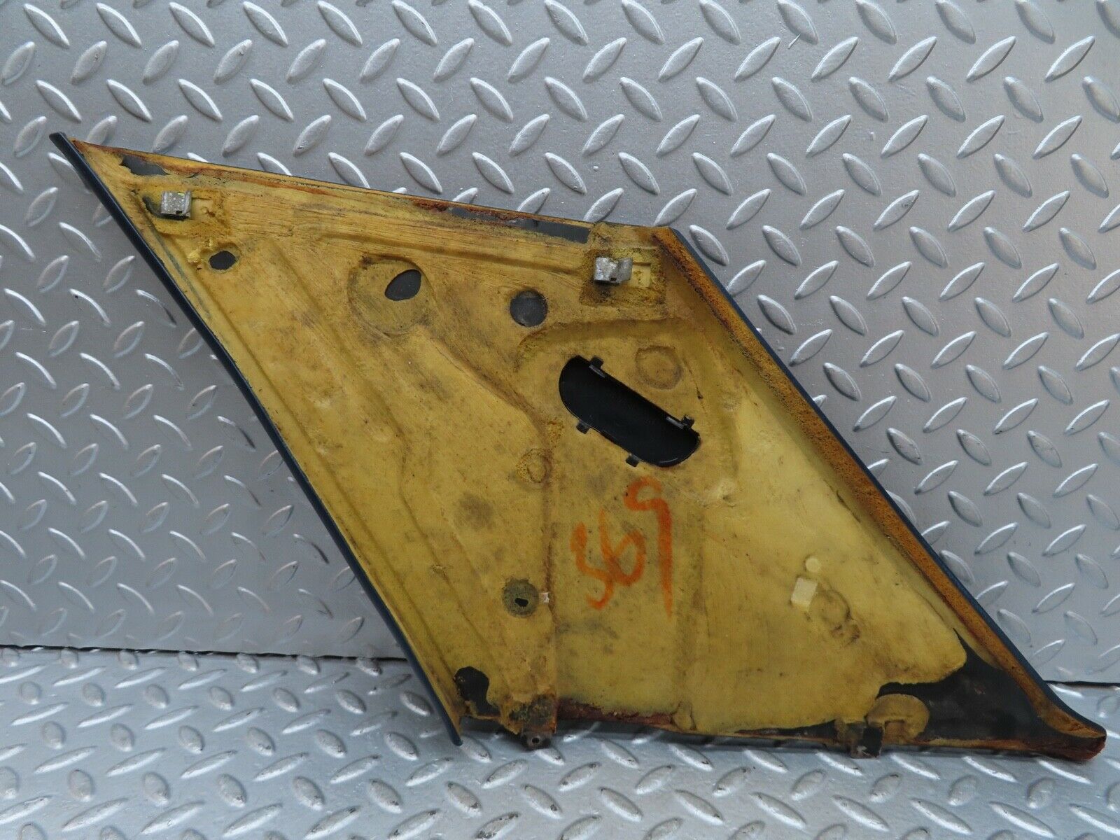 17517 Mercedes-Benz W116 450SEL C Pillar Cover Trim Left Side Blue