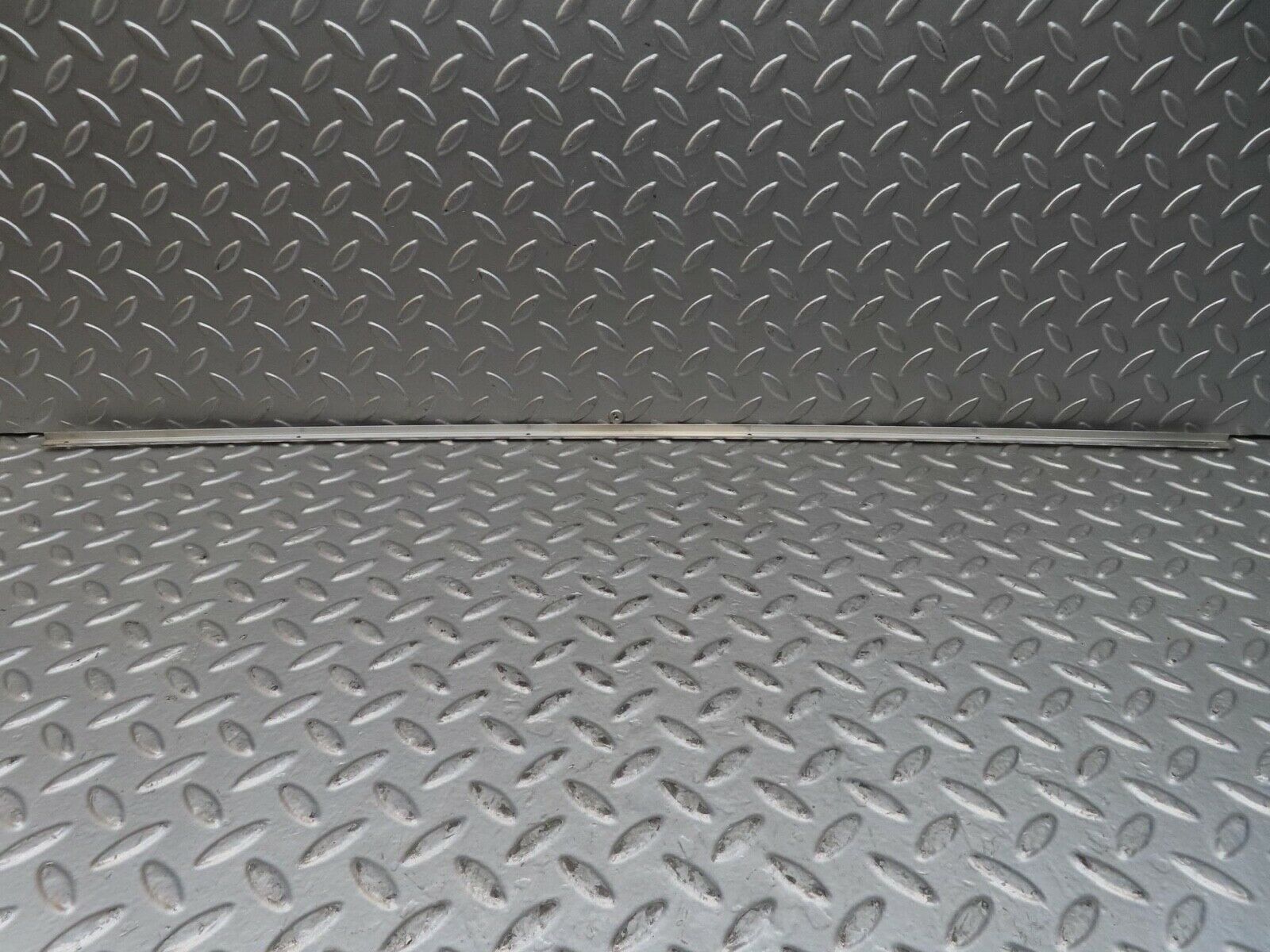 15447 Mercedes-Benz W123 230E Sunroof Chrome Trim