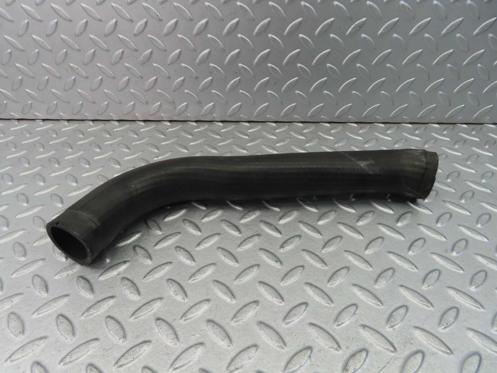 8541 Mercedes-Benz W108 Radiator Hose 1165011882