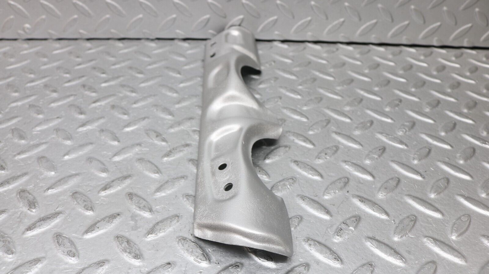 37238 Mercedes-Benz C126 420SEC Coupe Exhaust Manifold Heat Shield