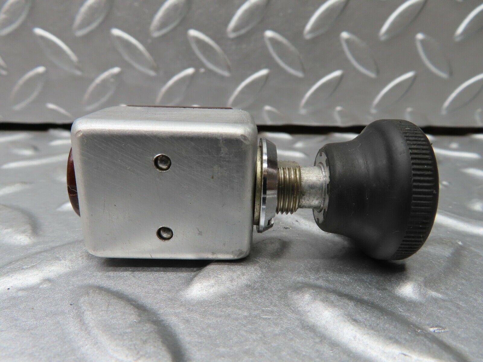 20323 Mercedes-Benz W114 280CE Coupe Rear Window Heater Switch