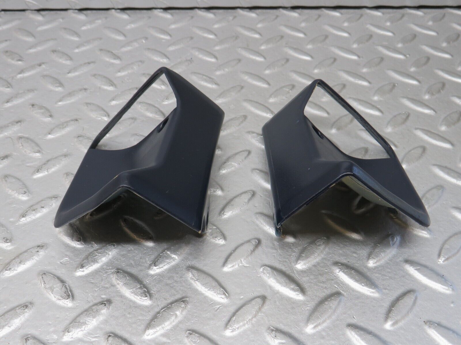 36840 Mercedes-Benz R129 300SL-24 Front Left Seat Release Trim 2x Blue 1299190920 1299191020