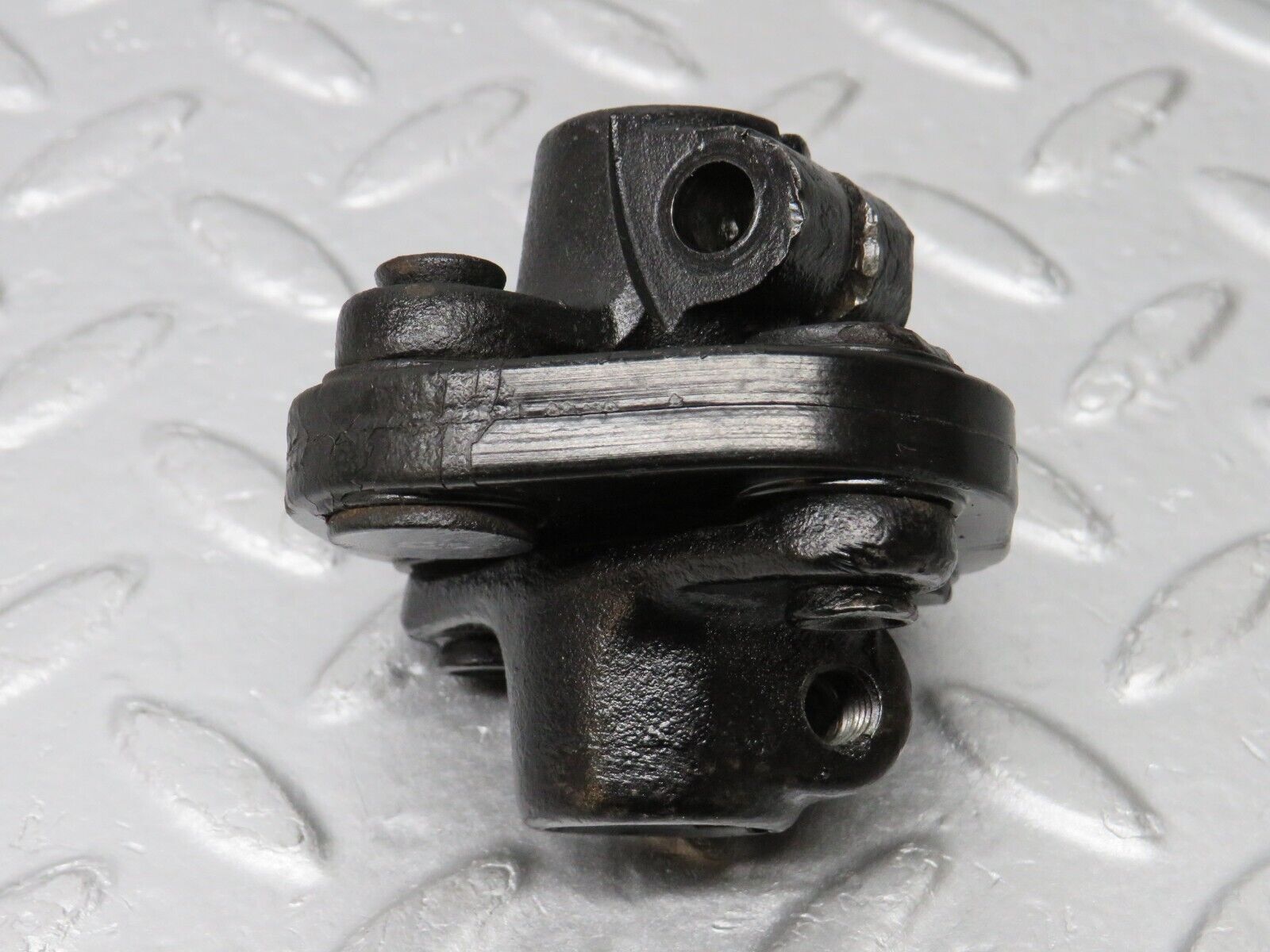 38794 Mercedes-Benz W201 190E 2.6L Steering Column Lower Shaft Connector 1264620146