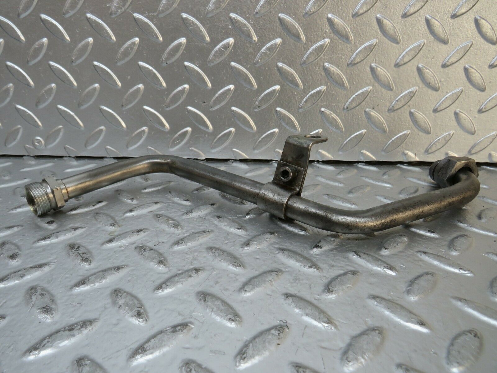 23635 Mercedes-Benz W114 280E Air Intake Pipe