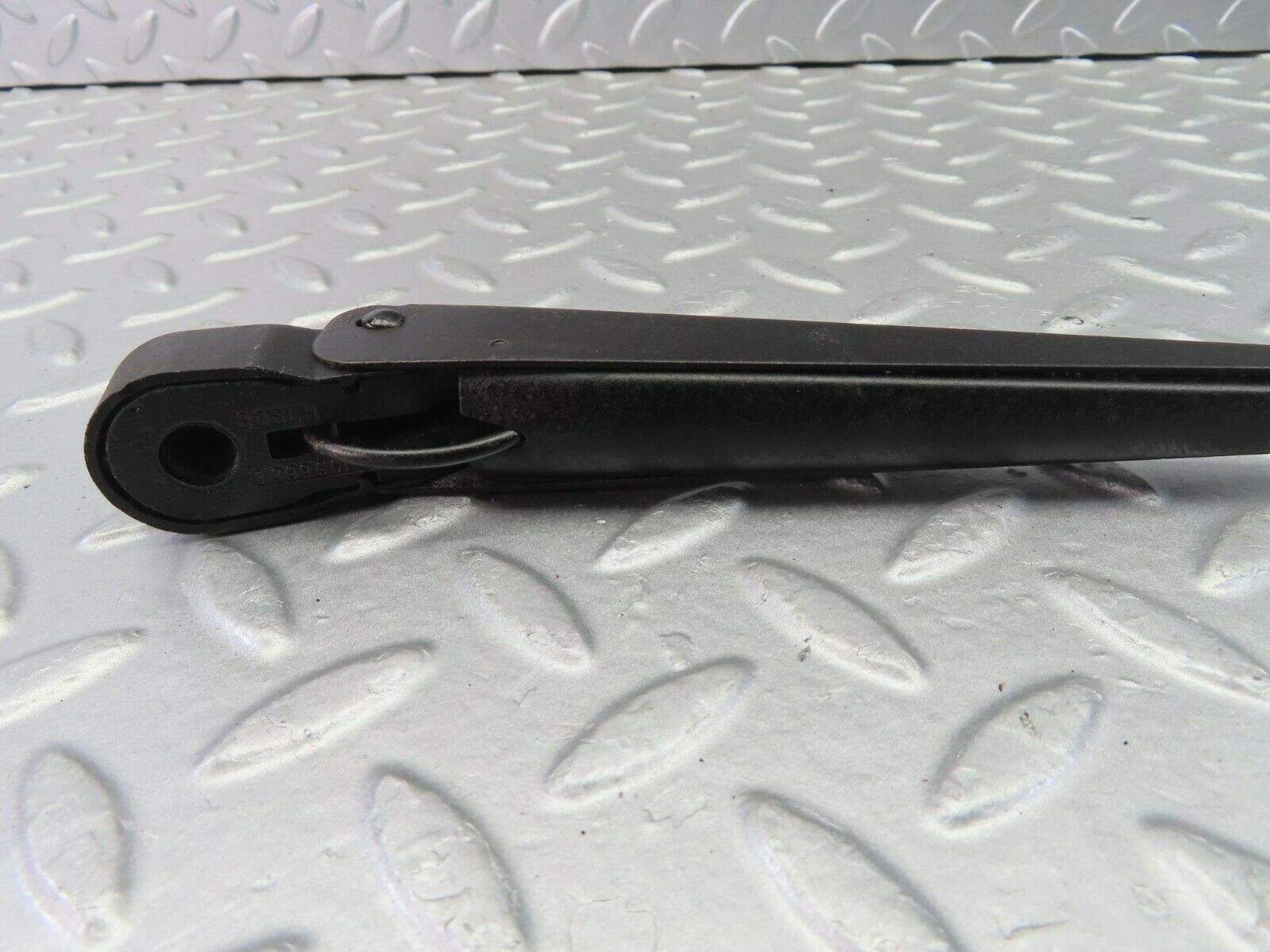 10000 Mercedes-Benz C123 230CE Coupe Wiper Arm Bosch Left 3399990553