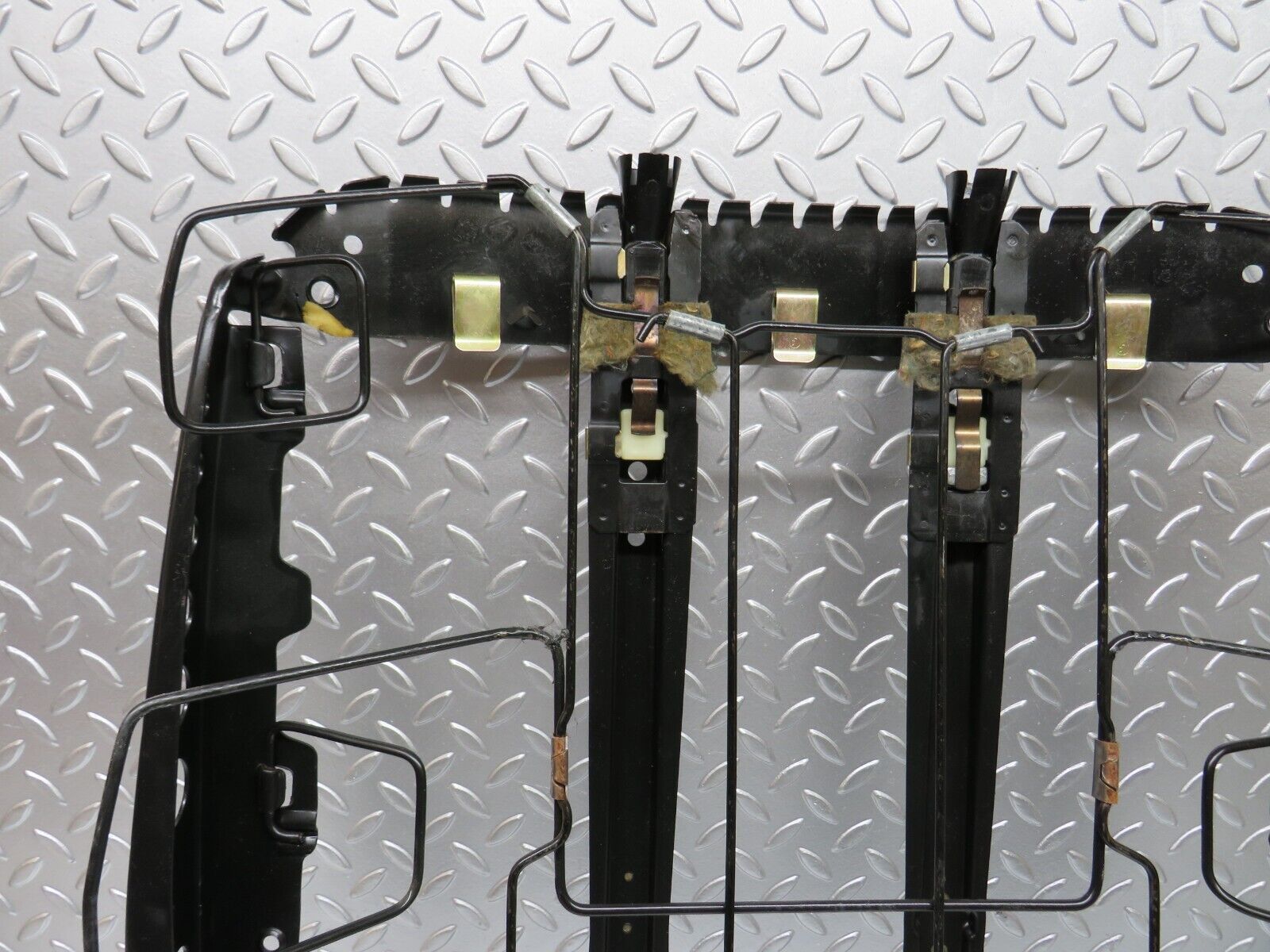 25479 Mercedes-Benz W123 200 Seat Backrest Right Side 1239101485