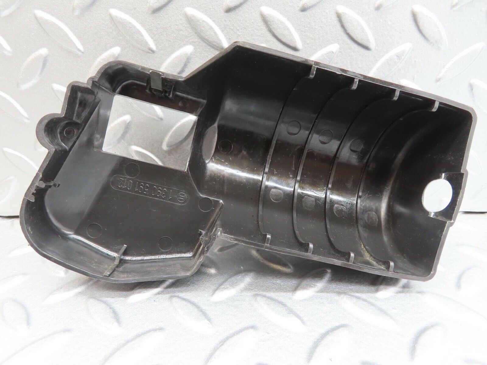 13938 Mercedes-Benz C107 280SLC Wiper Motor Cover 1390591012