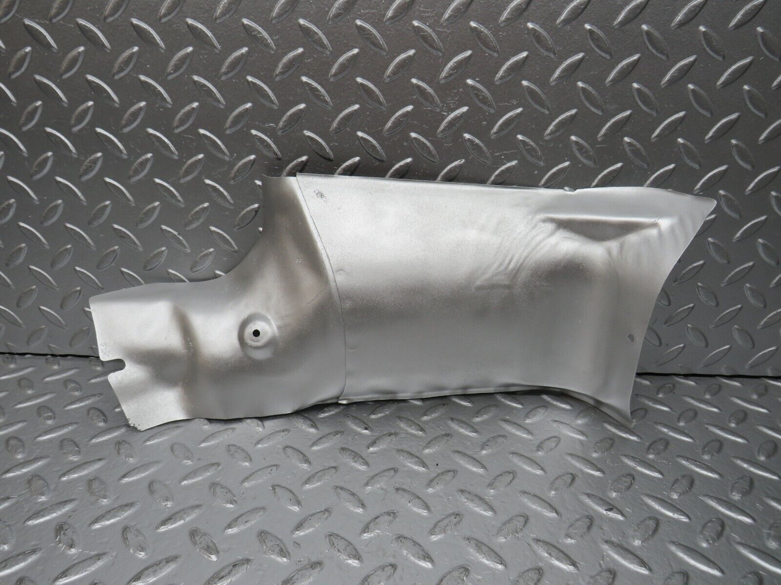 30838 Mercedes-Benz W201 190E 2.0L Exhaust Heat Shield