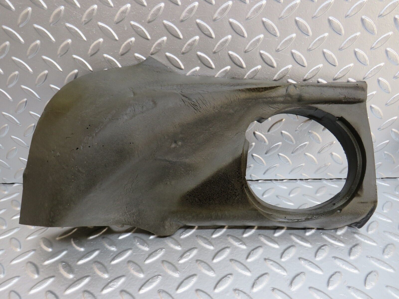 29264 Mercedes-Benz W124 230E Parcel Shelf Speaker Insulation 1246820410