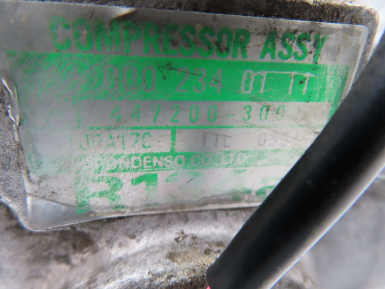 35931 Mercedes-Benz R129 300SL Coupe Air Conditioning Compressor 0002340111