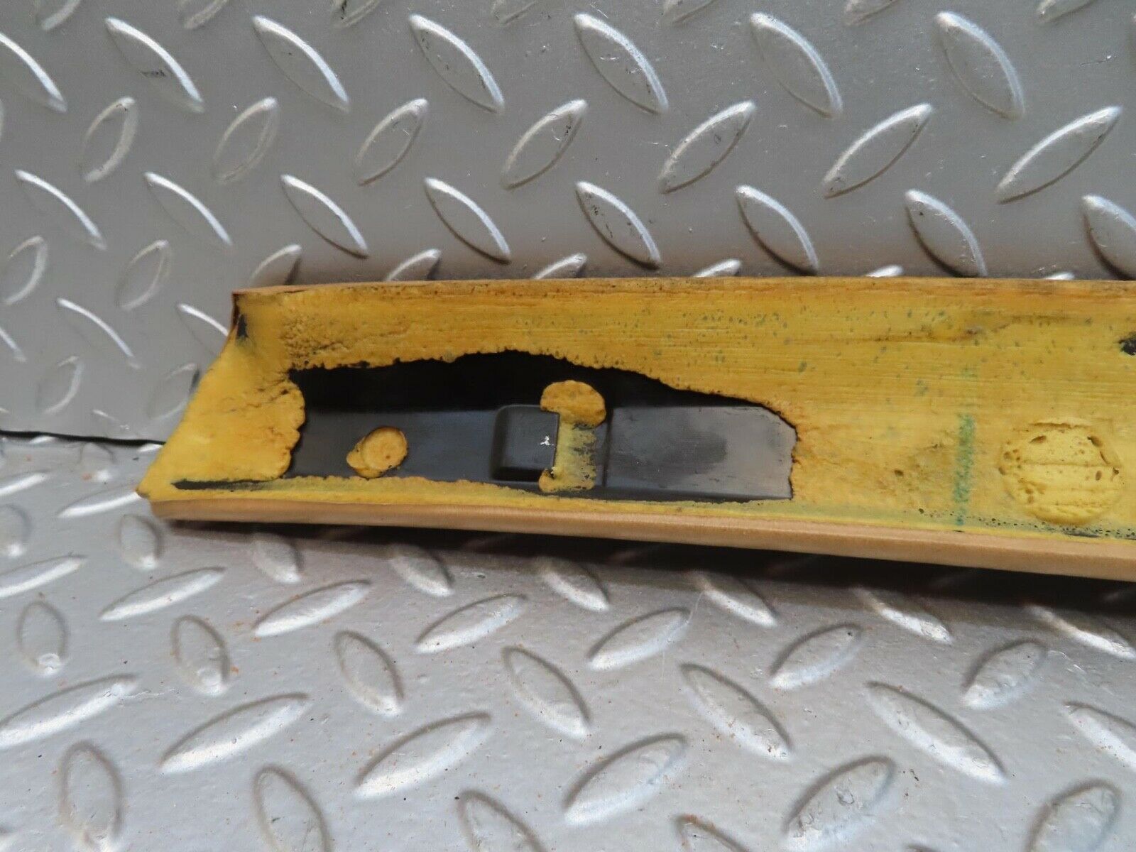 15851 Mercedes-Benz W123 280E A Pillar Cover Right Side Beige