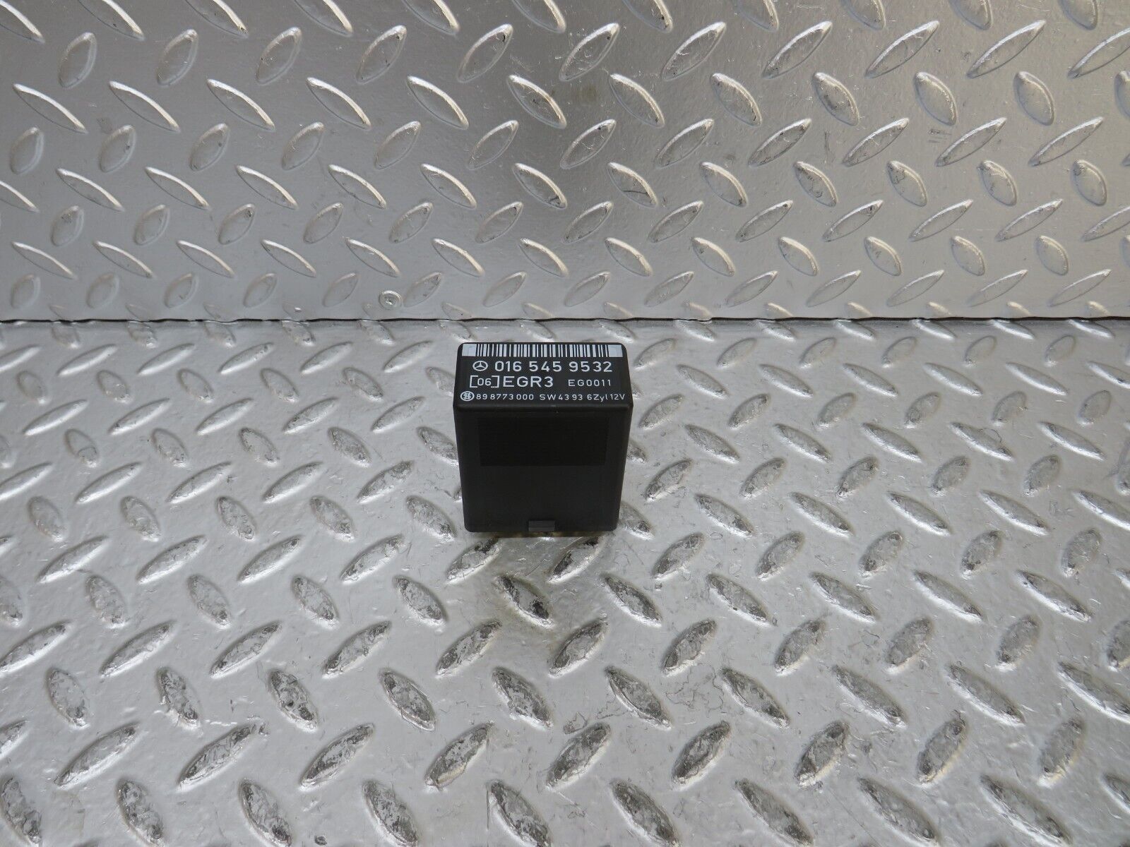 27542 Mercedes-Benz S124 300TE Exhaust Gas Recirculation Relay 0165459532