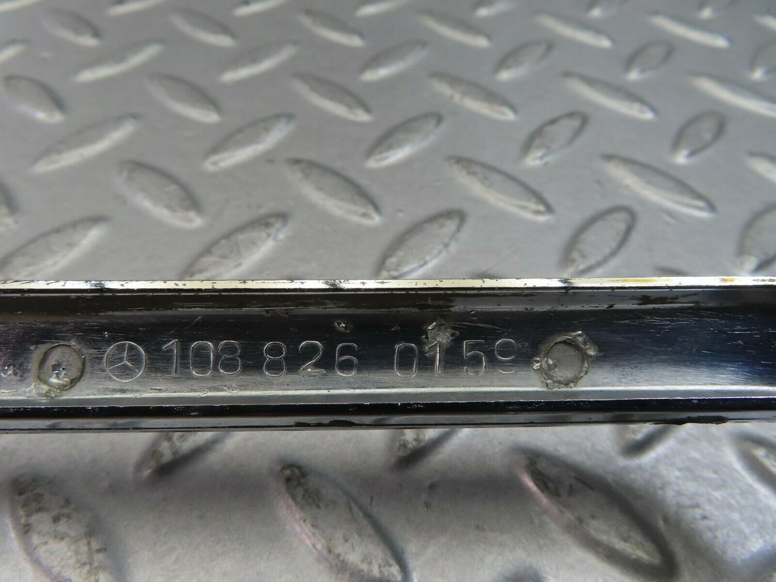 9014 Mercedes-Benz W108 Tail Light Chrome Frame Left 1088260159