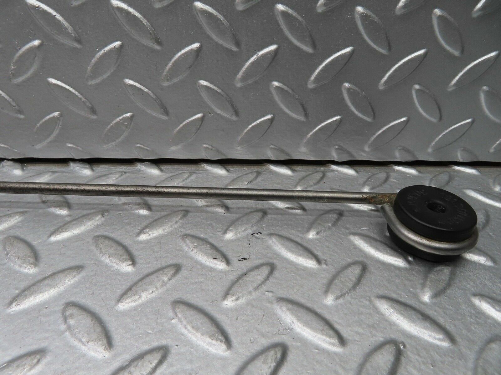 21015 Mercedes-Benz W114 250CE Coupe Throttle Linkage