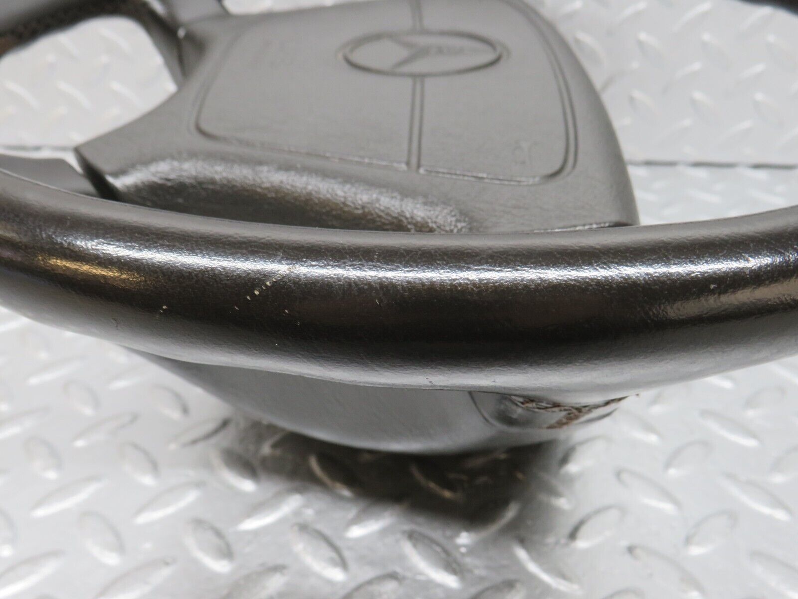 38290 Mercedes-Benz R129 280SL Coupe Leather Steering Wheel