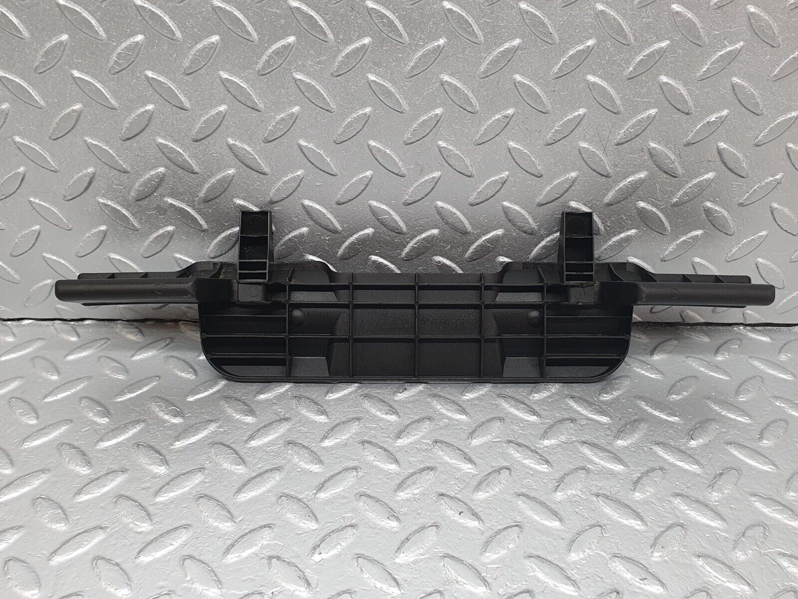 41020 Mercedes-Benz W126 300SE Seat Belt Cover 1268680839