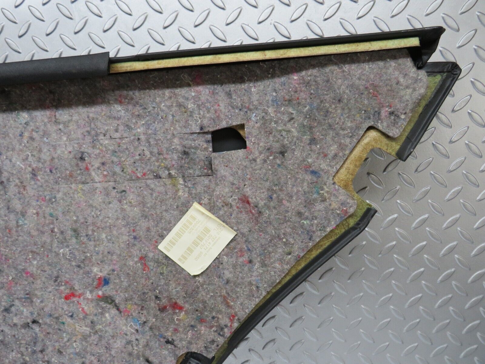 34732 Mercedes-Benz W210 320E Rear Left Door Card 2107374171