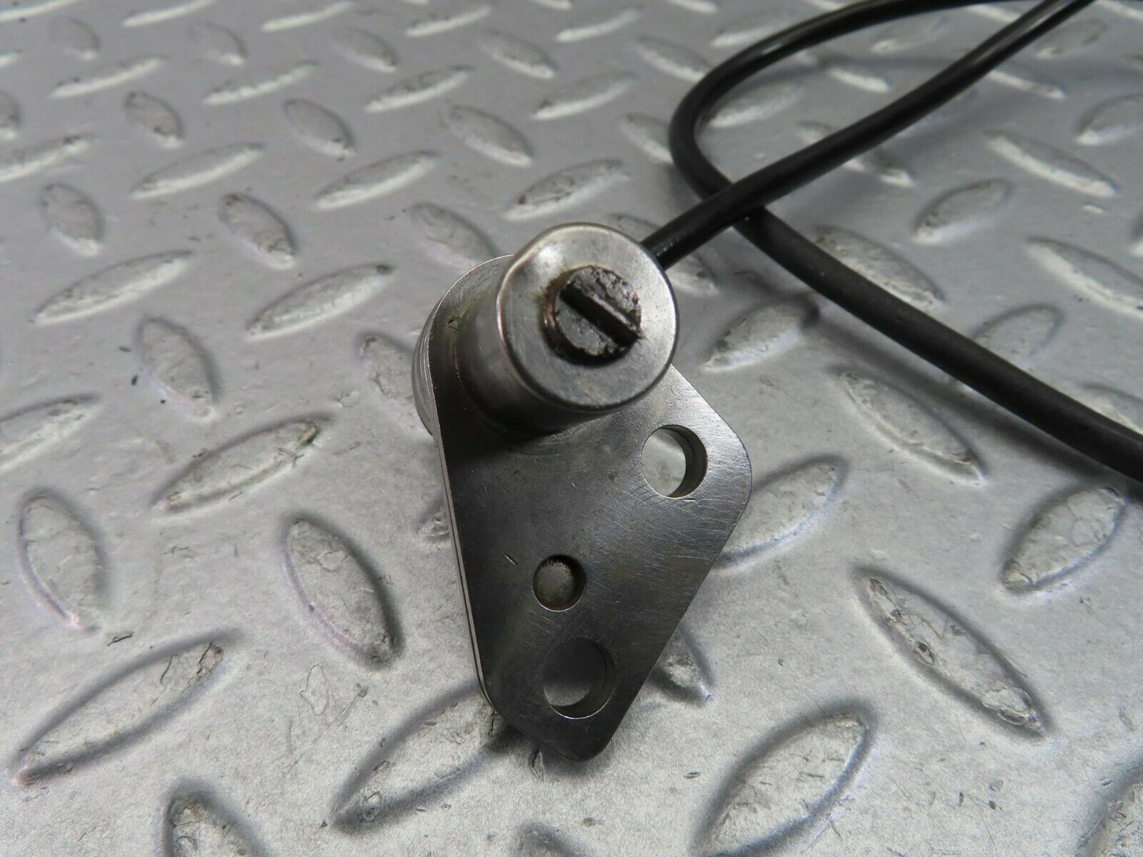 9422 Mercedes-Benz C124 300CE Coupe ABS Sensor