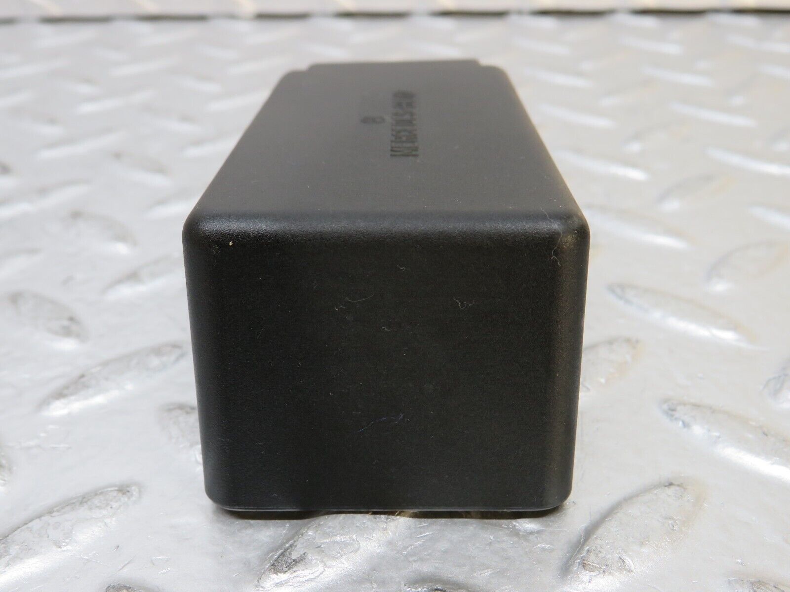 26881 Mercedes-Benz W123 240D Heater Plug Timer Relay Cover 0005454145