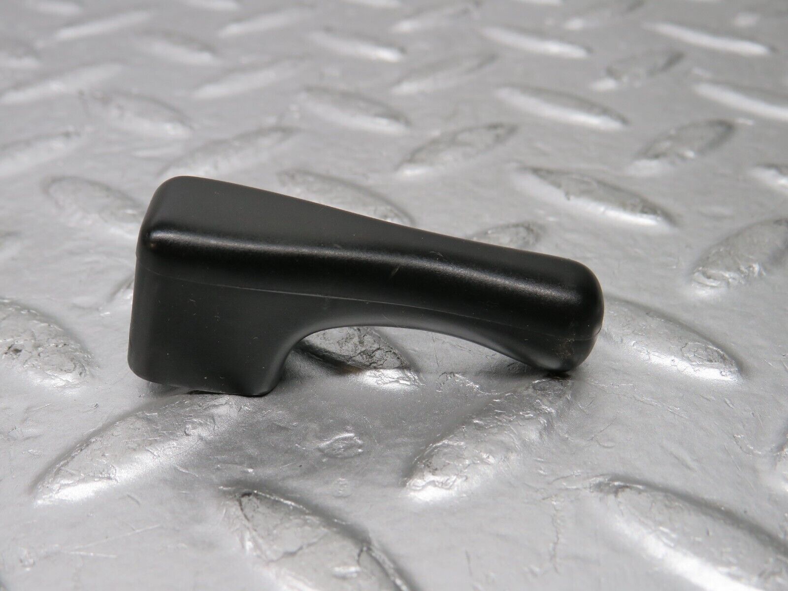 29543 Mercedes-Benz W124 230E Mirror Adjustment Knob