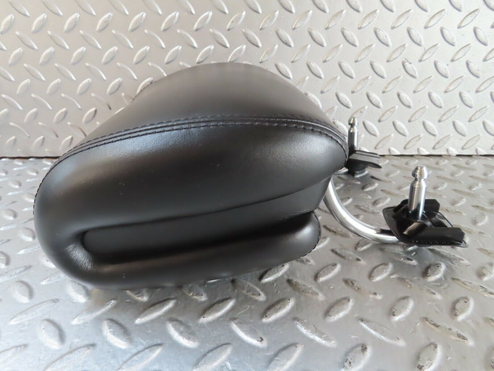 19358 Mercedes-Benz C140 CL420 Coupe Rear Headrest