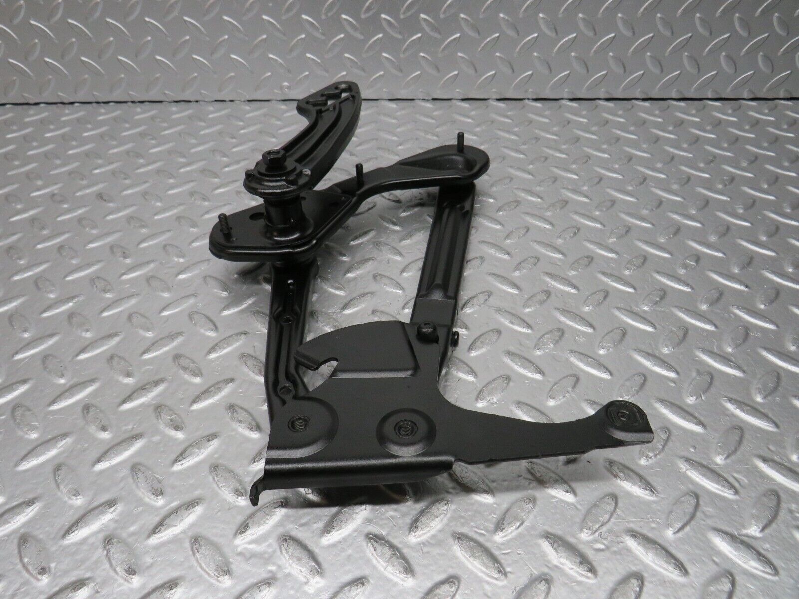 30553 Mercedes-Benz W124 230E Bonnet Hinge Left Side 1298870174