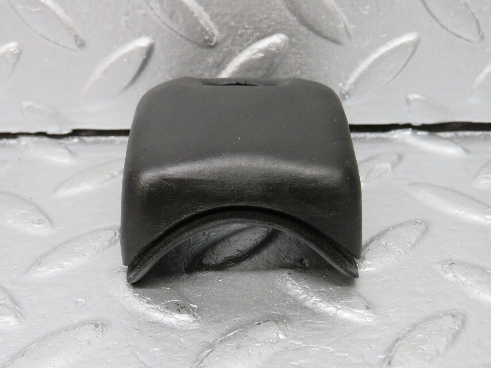 40327 Mercedes-Benz W110 230 Indicator Stalk Rubber Cover 1084620096