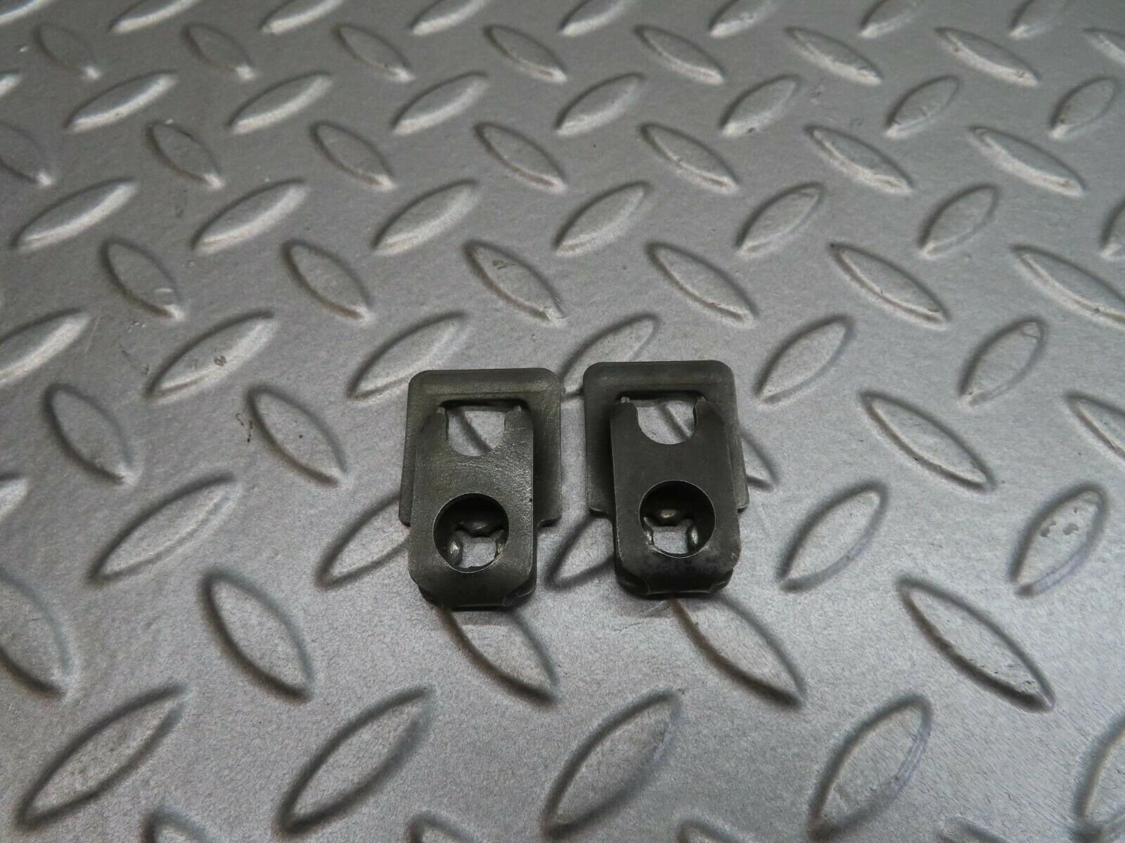 12176 Mercedes-Benz R129 300SL Coupe Fuel Injector Bracket