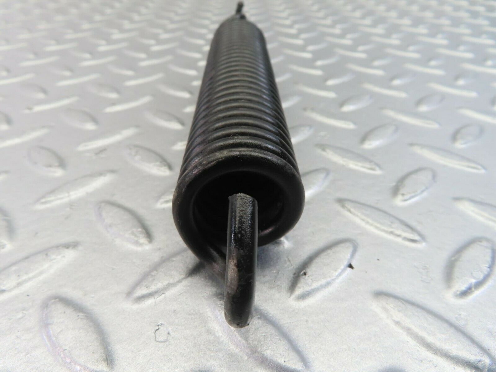 10016 Mercedes-Benz C123 Coupe Bonnet Hinge Spring