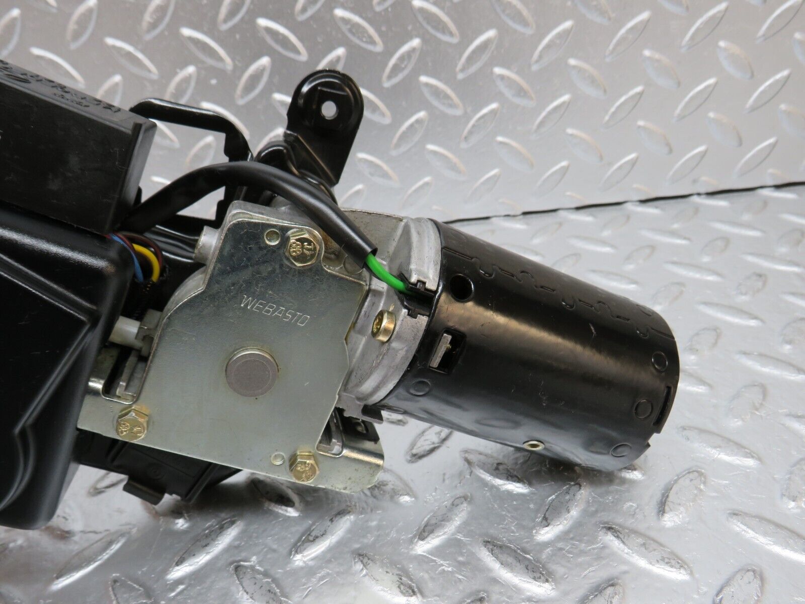 30473 Mercedes-Benz W124 230E Sunroof Motor Webasto With Relay 1248210047