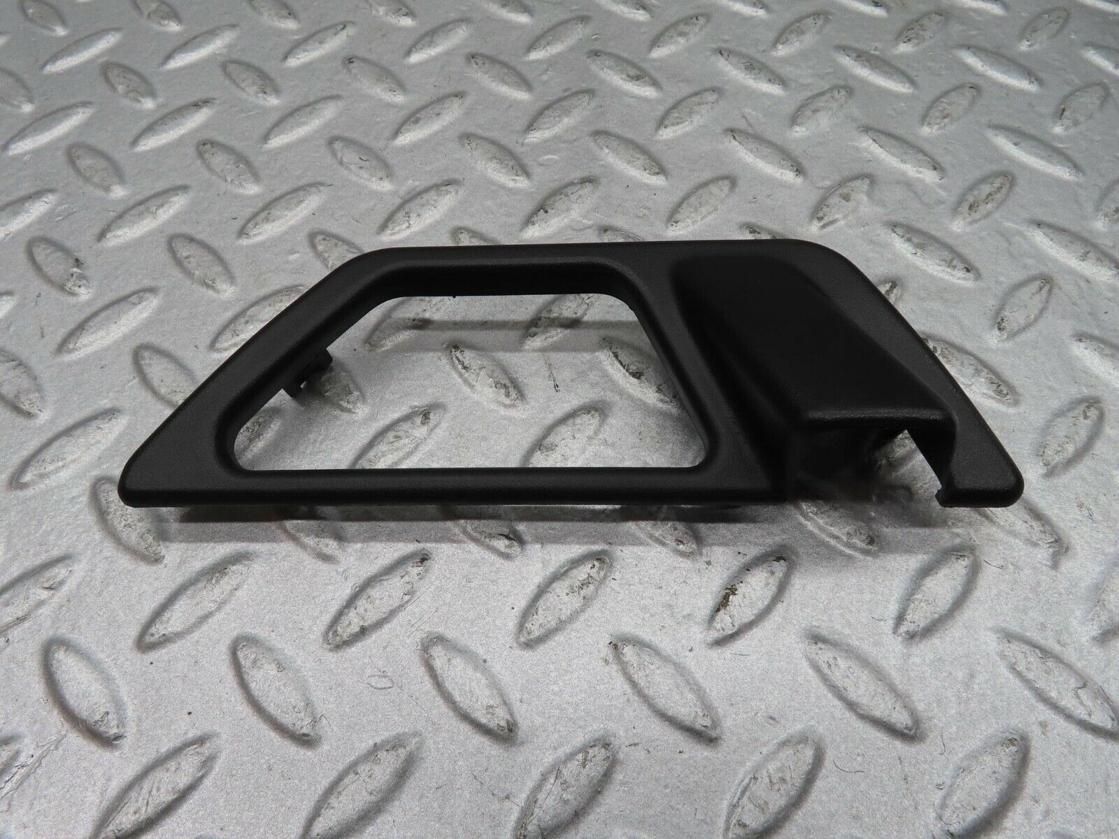 16243 Mercedes-Benz W124 260E Door Opener Frame Front Right