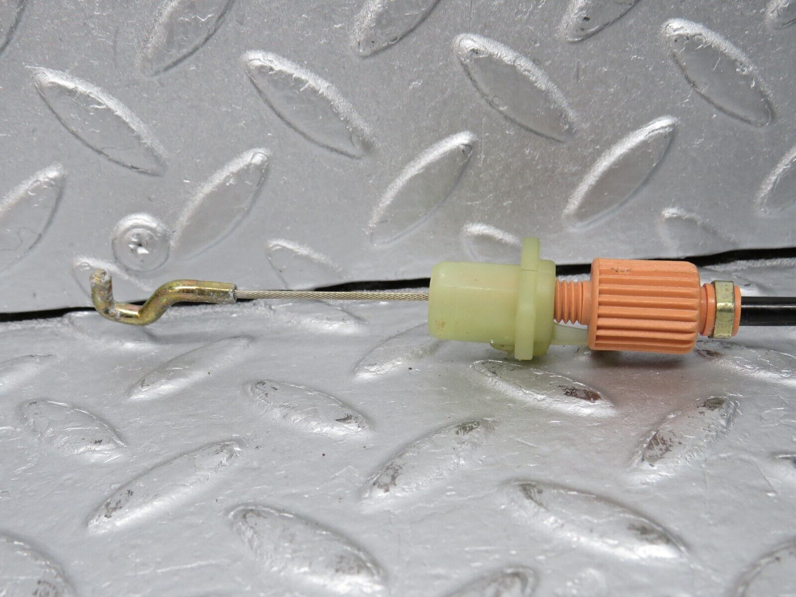 38475 Mercedes-Benz R129 280SL Coupe Door Lock Cable