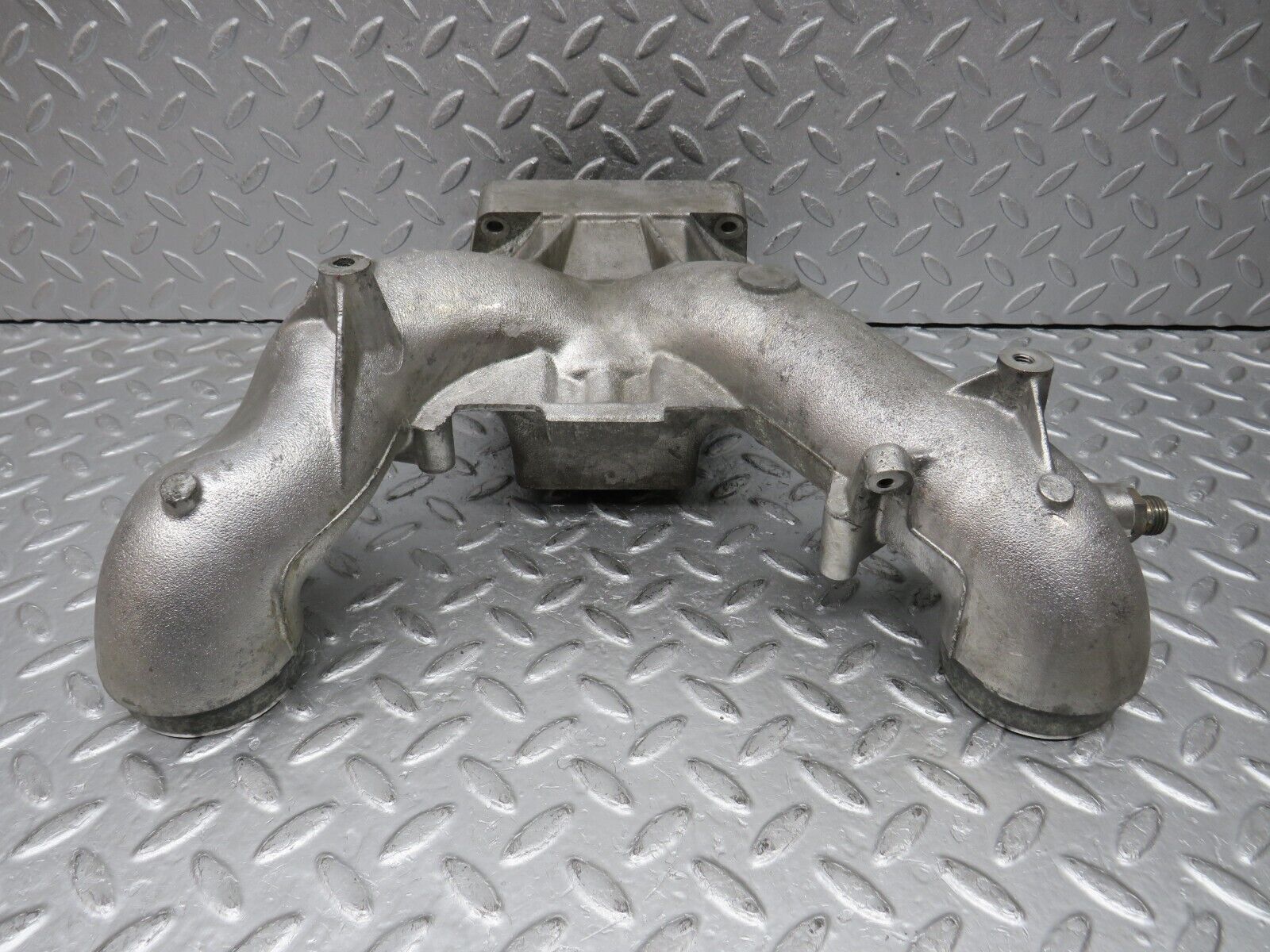 38165 Mercedes-Benz A124 320E Cabriolet Air Intake Manifold 1041414101