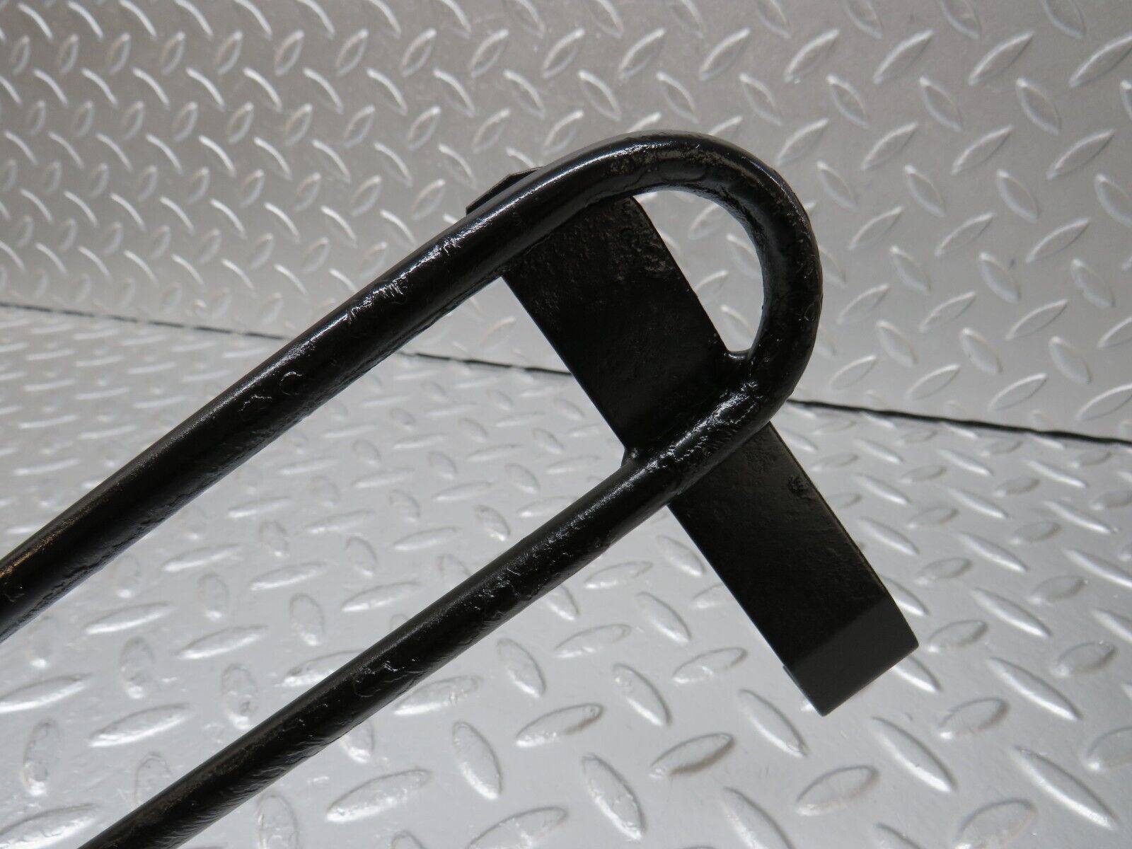 34649 Mercedes-Benz C126 380SEC Coupe Engine Oil Cooling Pipe