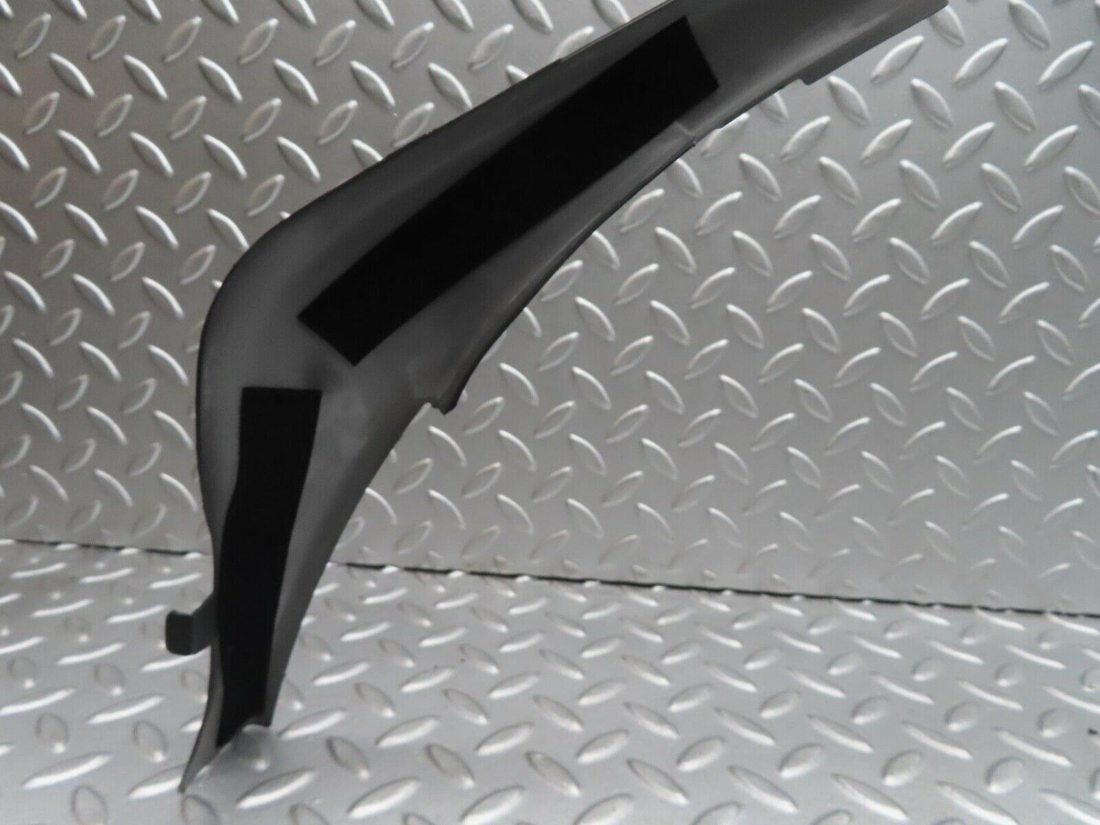 14872 Mercedes-Benz W140 S320 Front Left Door Window Trim 1407206362