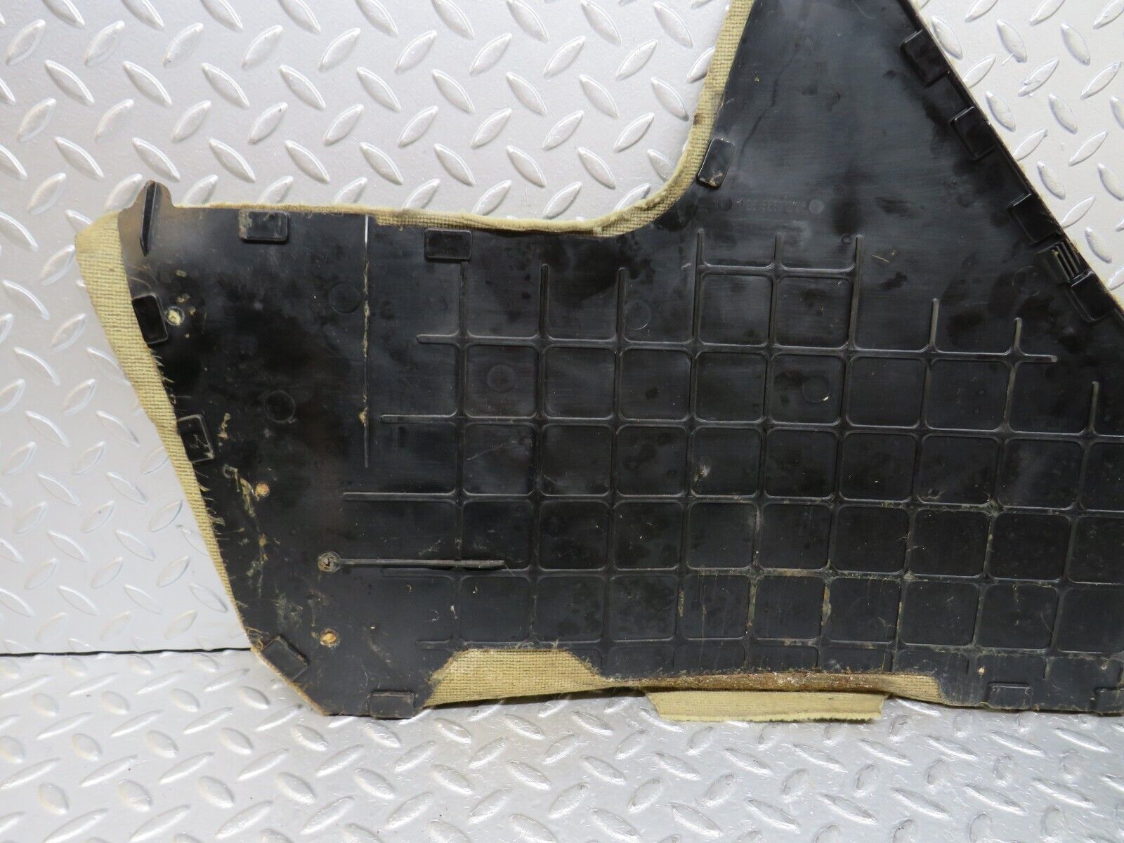 37074 Mercedes-Benz C126 420SEC Coupe Centre Console Carpet Right 1266831225