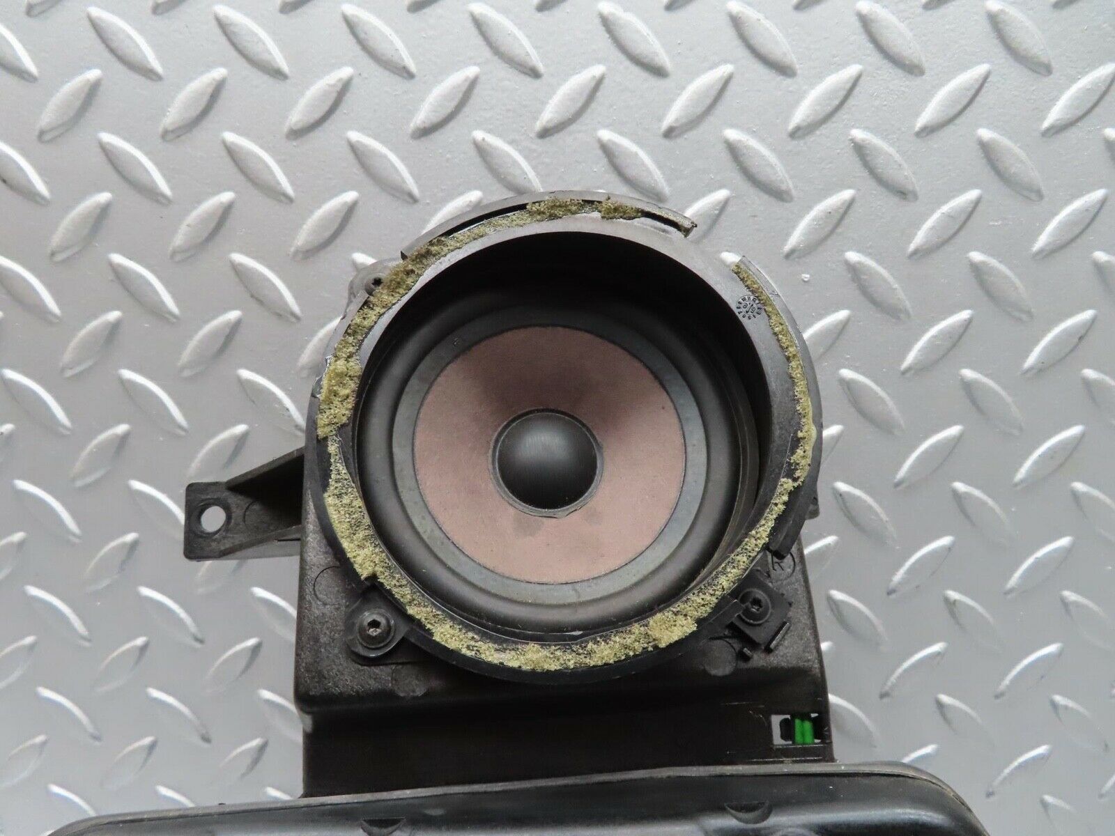 11967 Mercedes-Benz R129 300SL Coupe Right Door Speaker 1298200802