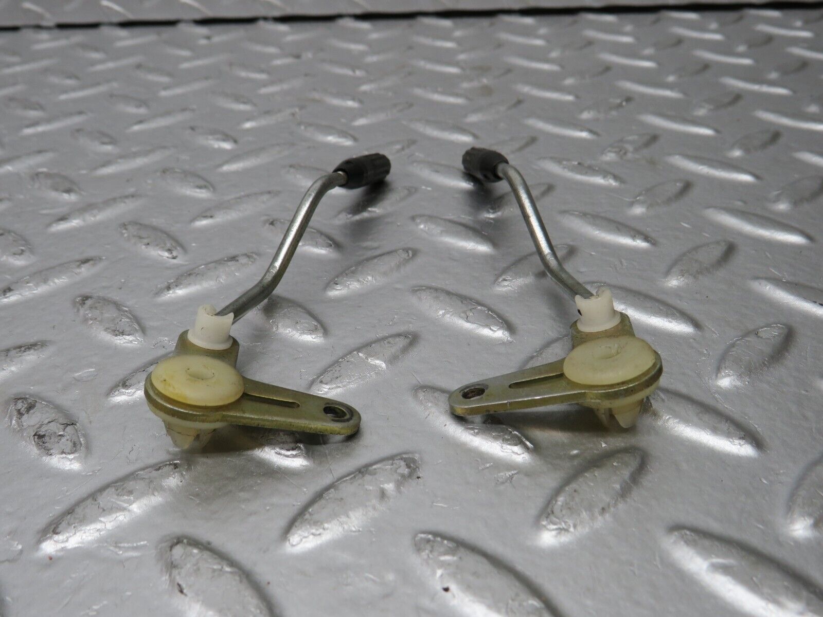 32198 Mercedes-Benz W123 230E Rear Door Lock Knob Pair