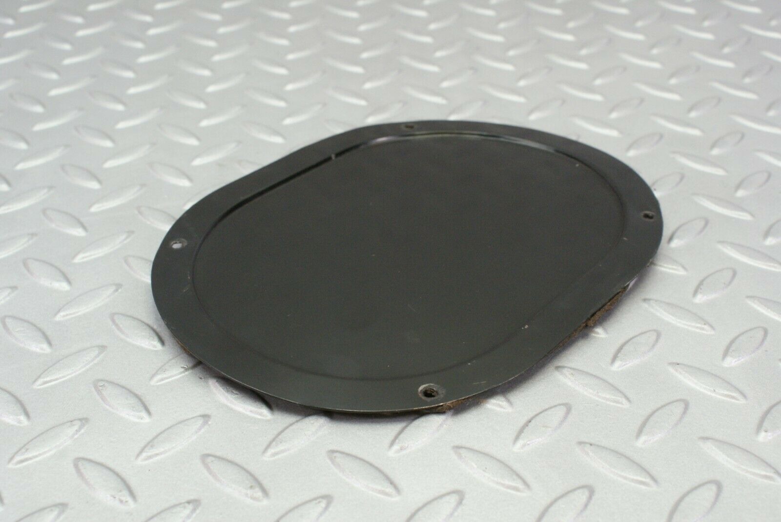 3025 Mercedes-Benz C123 280CE Coupe Rear Window Access Panel